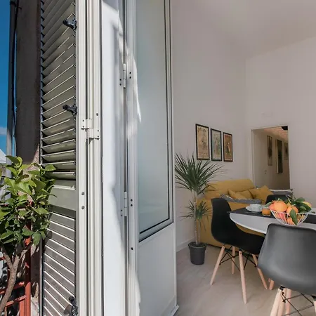 Апартаменты Les Amis *